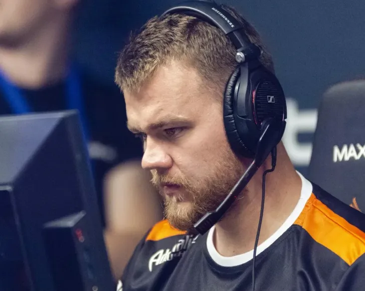 Скриншот Конфиг «NEO.cfg» для CS 1.6 – Скачай лучший конфиг от про-игрока!