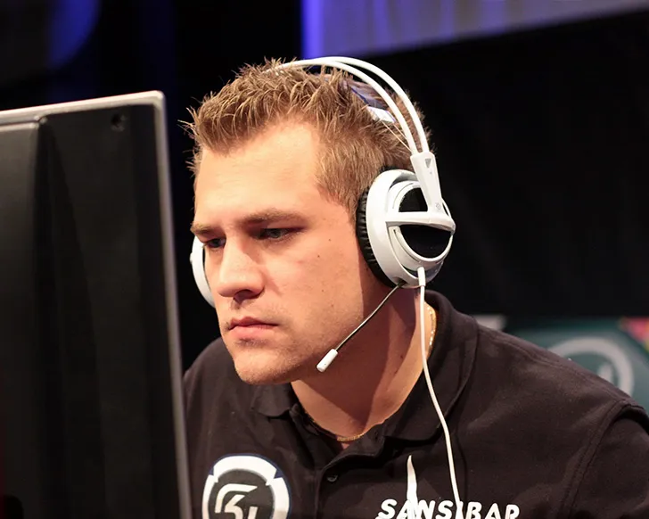 Скриншот Конфиг «RobbaN.cfg» для CS 1.6