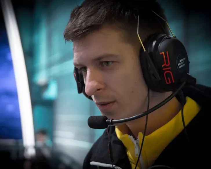 Скриншот Конфиг starix.cfg для CS 1.6 - Загрузите настройки про-игрока Сергея Ищука